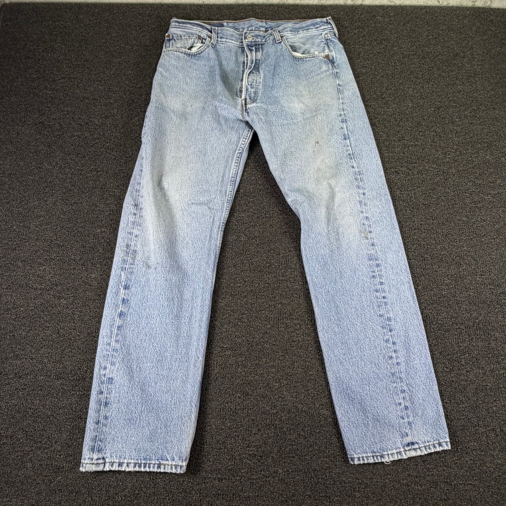 Levi's Jeans Mens 36x32 501 Straight Leg Light Wash Blue Denim USA Made Vintage